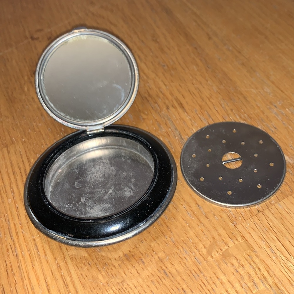 Antique Powder puff Case - Picture 5 of 5